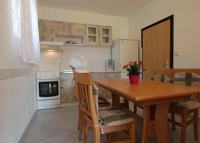 Vrbovcan Gostinjska kuća Malinska